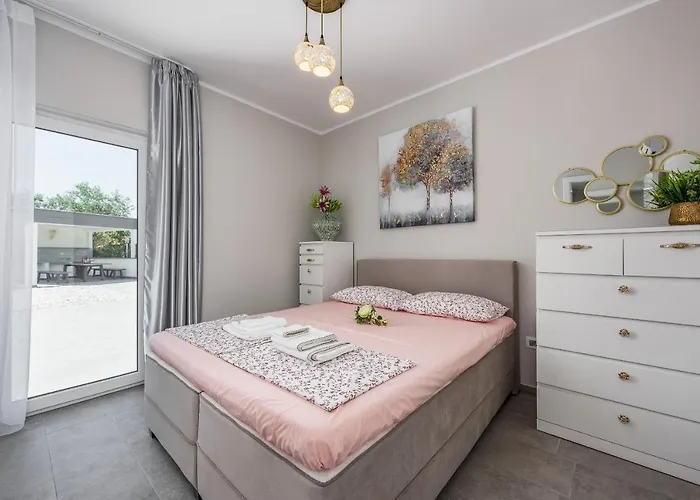 Casa Del Sole דירה בפורטורוז